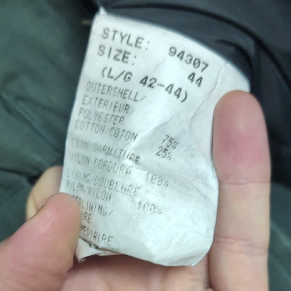 Canada Goose "Snow Goose" Men's Green and Black Parka - Picture 4 of 6